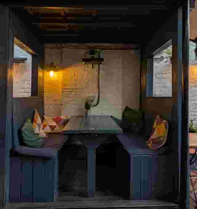The Manor Arms