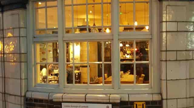 The Lounge at The Manor Arms: warm ambient lighting for networking and team breakout sessions.