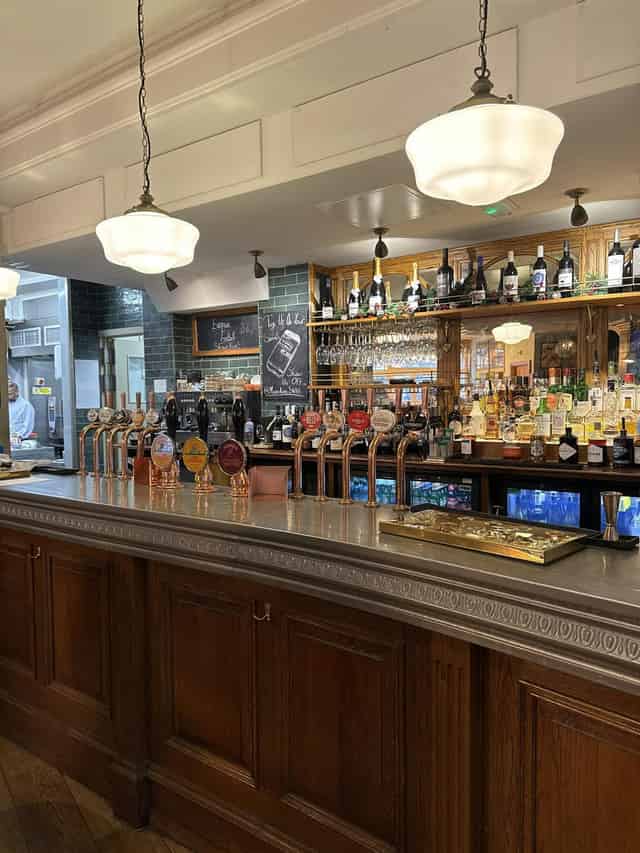The Manor Arms