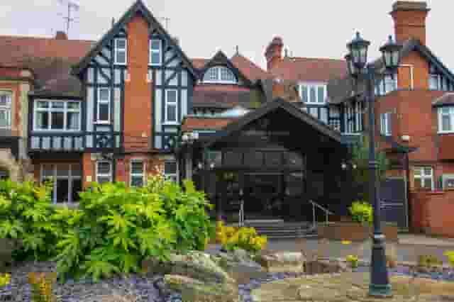 The Stoneleigh & Warwick