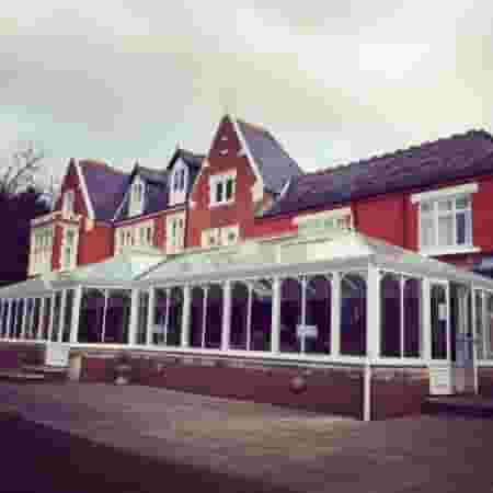 DoubleTree by Hilton St. Anne's Manor