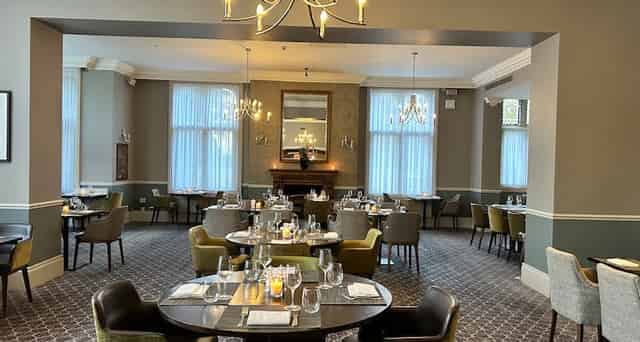 DoubleTree by Hilton St. Anne's Manor