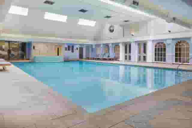 DoubleTree by Hilton St. Anne's Manor