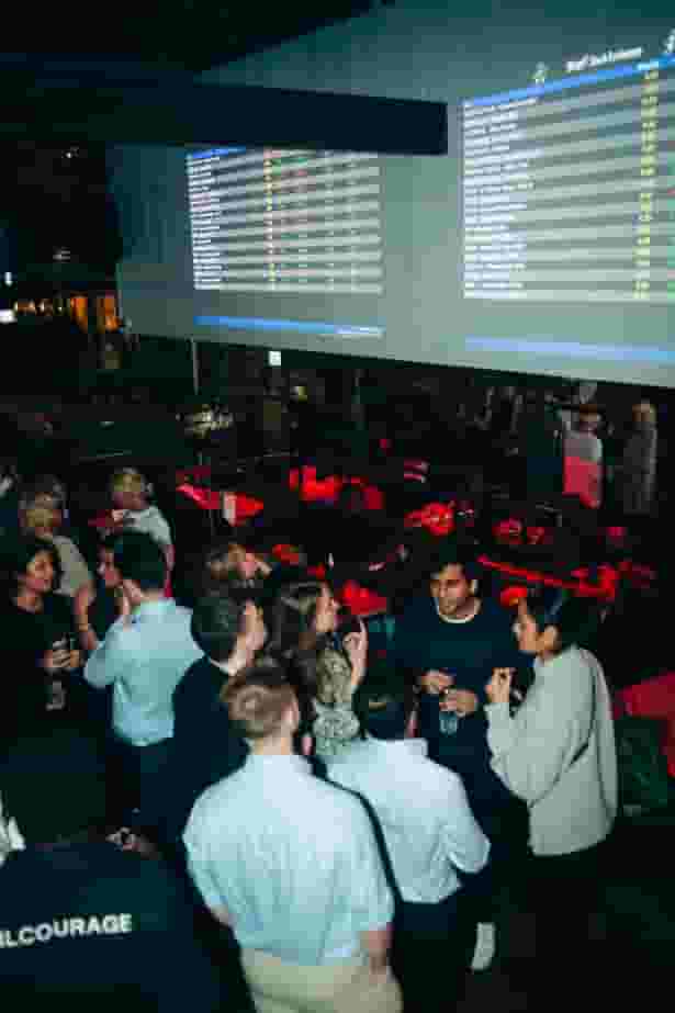Stocks Bar