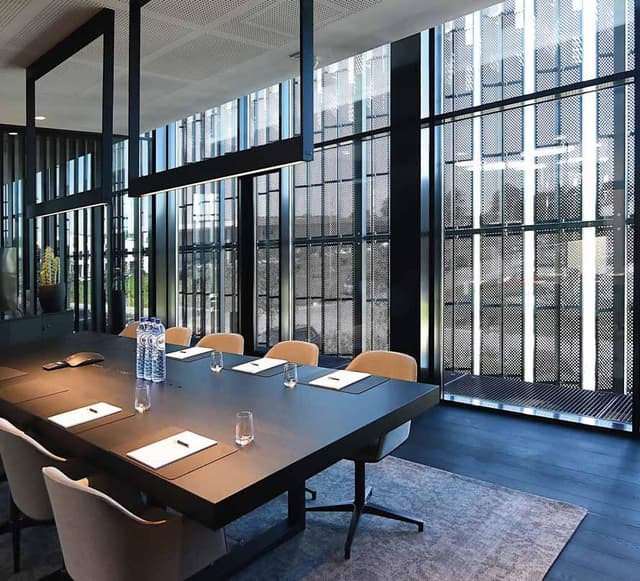 Van Tijen meeting room