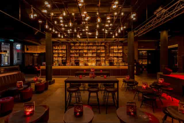 Stylish industrial event space at Eastcheap Records, ideal for cocktail receptions and networking.