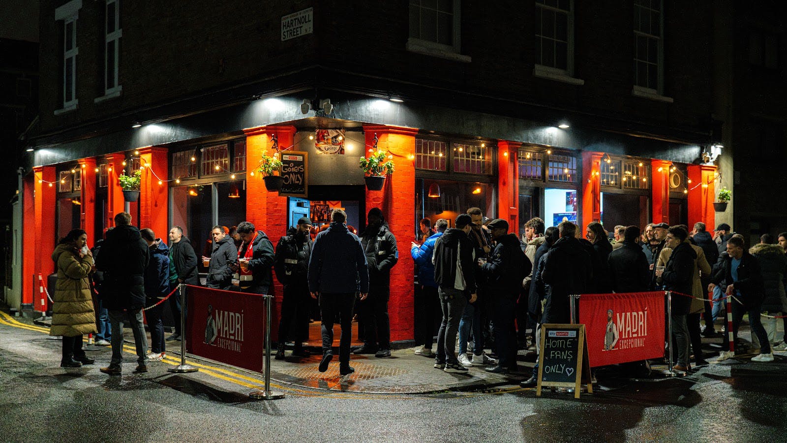 The George Pub - >The George Pub</a>