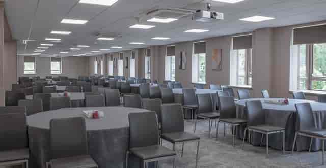 De Vere Beaumont Estate - image 3