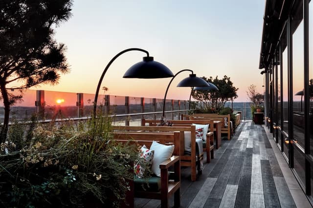 Treehouse Hotel London