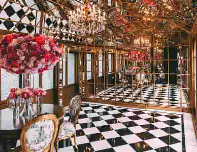 11 Cadogan Gardens