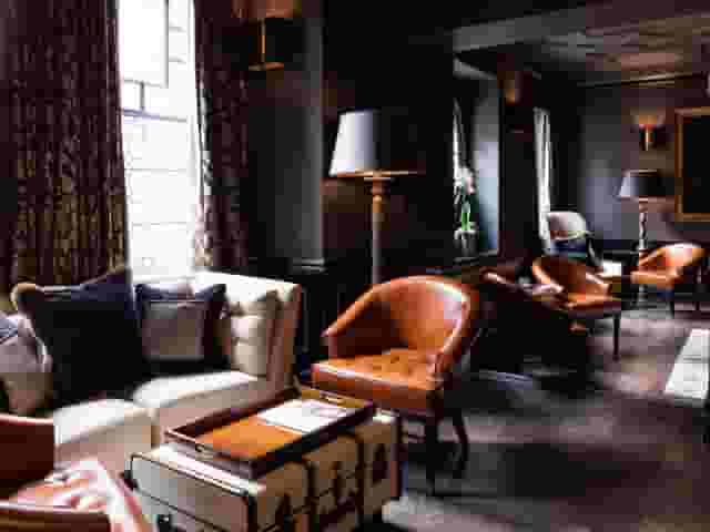 11 Cadogan Gardens
