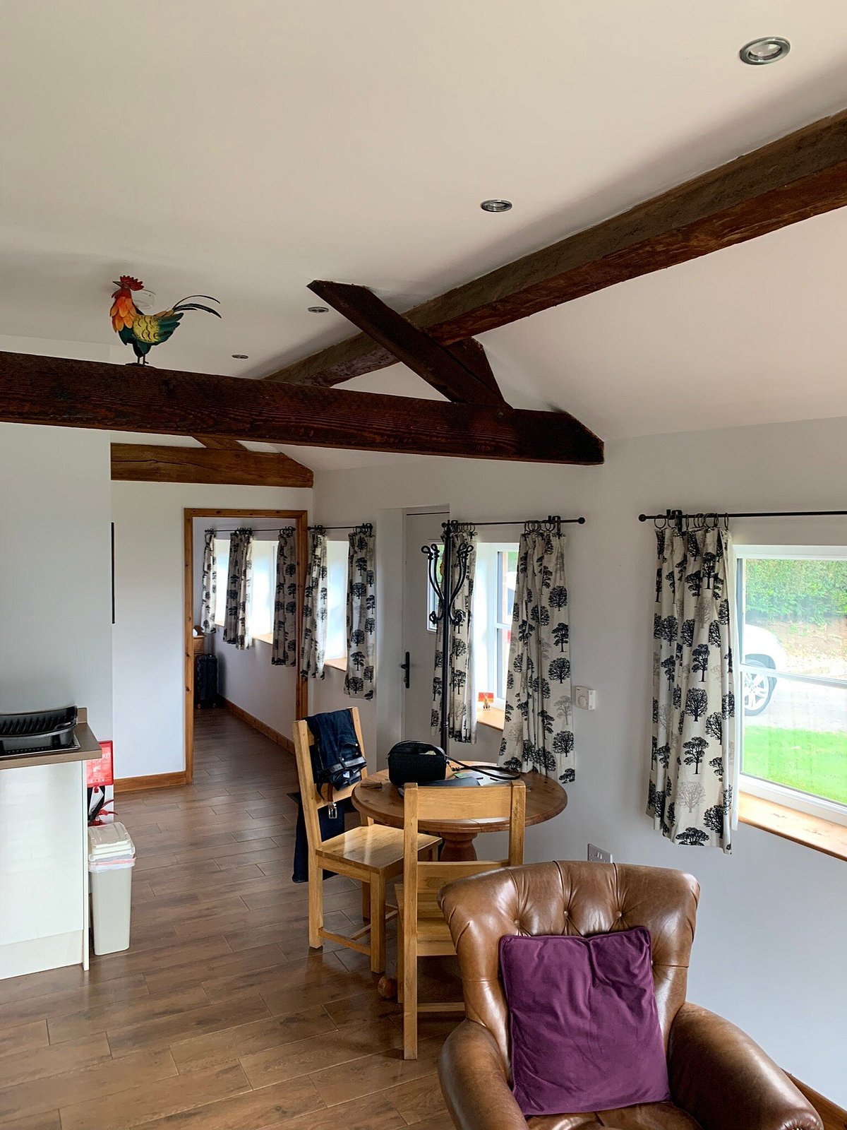 A warm, clean estate - Review of Highgate House Conference Centre, Creaton, England -