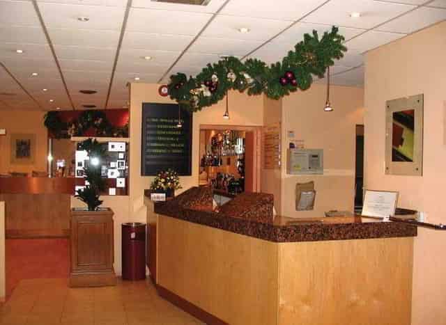 Banquet hall