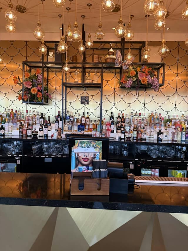 Sky Bar and Restaurant - Secret Garden