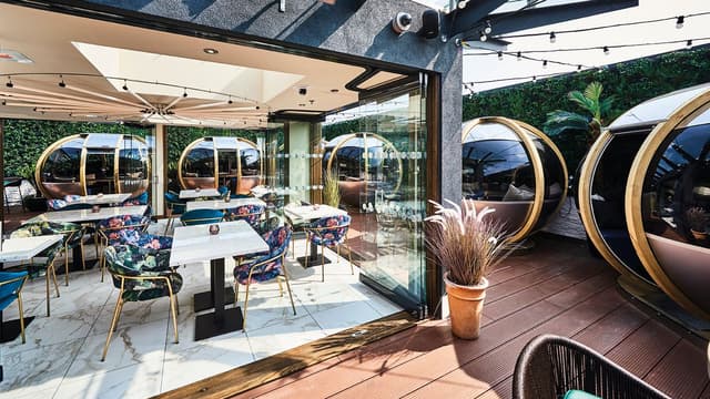 Sky Bar and Restaurant - Secret Garden