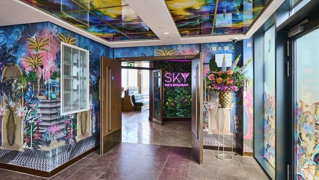 Sky Bar and Restaurant - Secret Garden