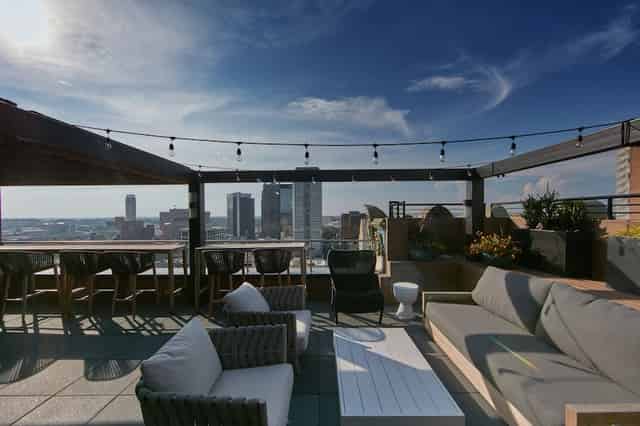 Elyton Hotel +1 more