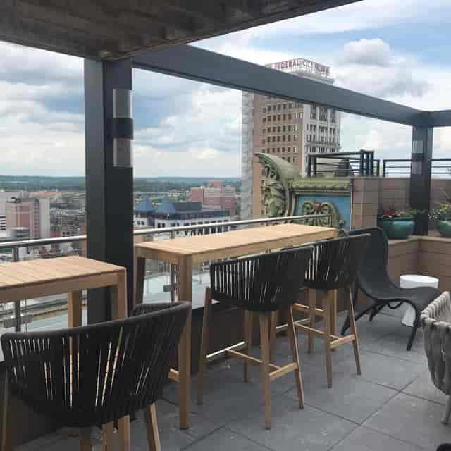 Elyton Hotel rooftop bar for high-end networking reception and corporate event hosting.