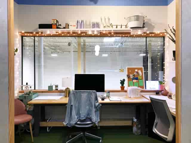 Co-working space at POLARIS BHM, creative office layout for event planning and corporate meetings.