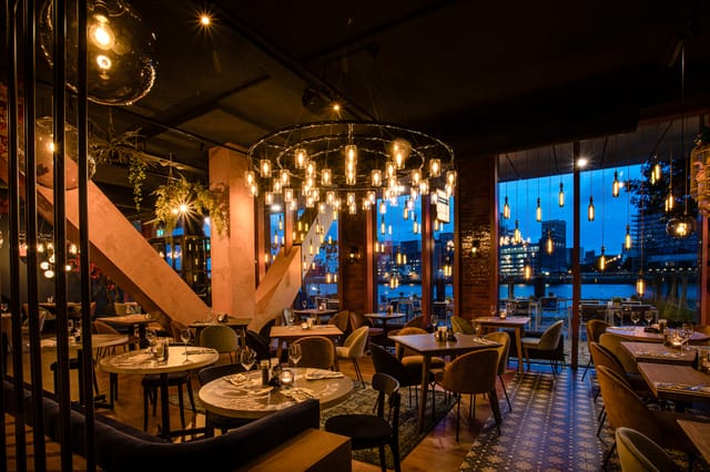 Humphrey’s Restaurant industrial-chic interior for corporate mixers and upscale evening receptions.