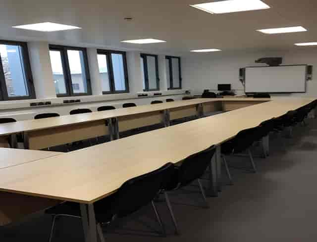 U-shape boardroom at Solihull College, ideal for corporate training and workshops.