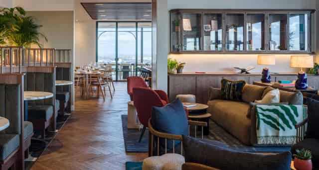 Business Lounge