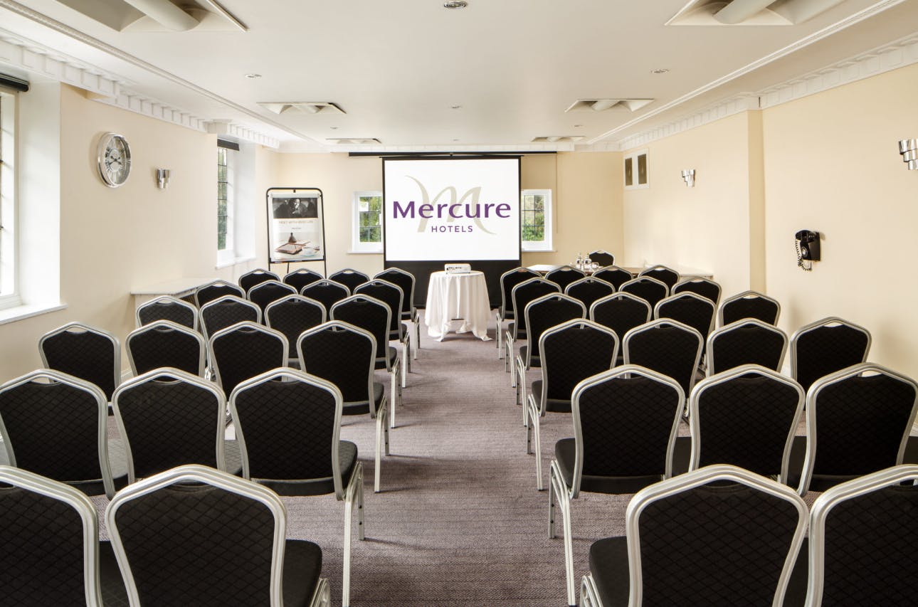 Mercure Tunbridge Wells - The Parkside Suite image 1