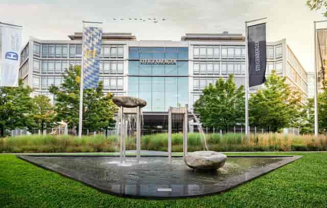 Wilhelm Steigenberger Hotel Munich exterior, professional corporate conference venue.