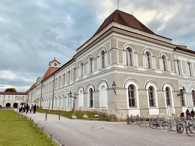 Hubertussaal (Hubertus Hall)