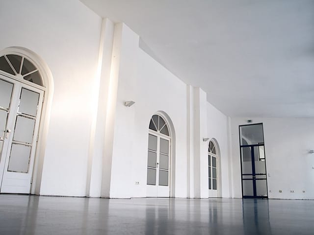 Praterinsel Filling Hall venue: high-ceilinged space for product launches and corporate events.