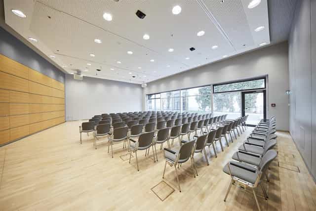 Meeting Room 1 at Messe München with theater seating for corporate presentations and training.