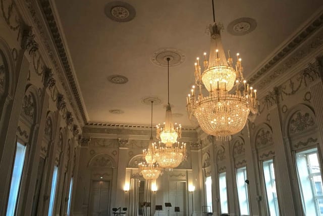 Elegant Max-Joseph-Saal ballroom concert hall for premium gala events and corporate venue rental.