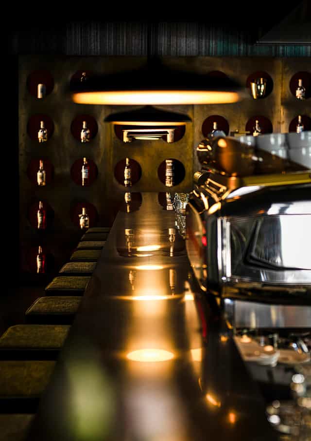 Upscale hotel bar in Munich, JAMS Design Hotel for luxury corporate networking and VIP events.