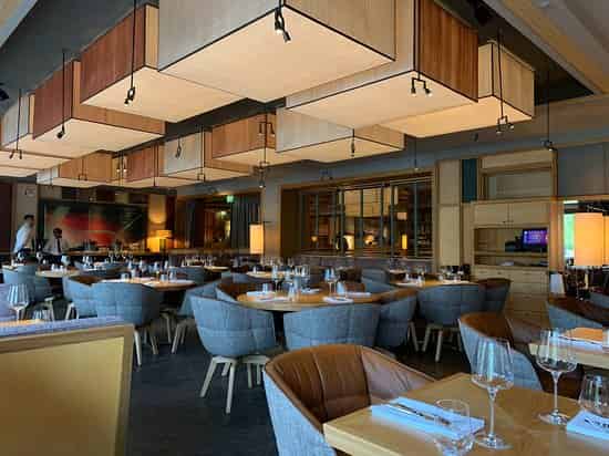 The LOUIS Grillroom
