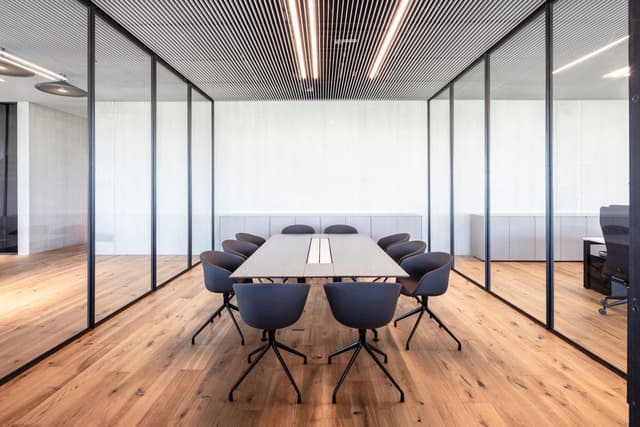 Titan Meeting Room