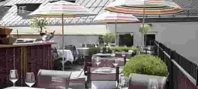 LOUIS Roof Terrace