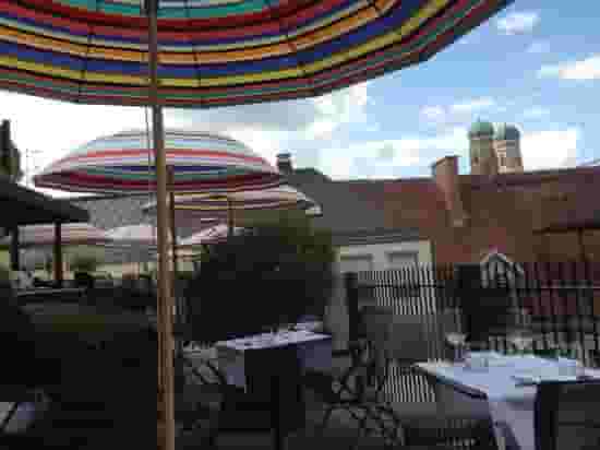 LOUIS Roof Terrace