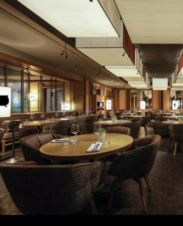 LOUIS Hotel