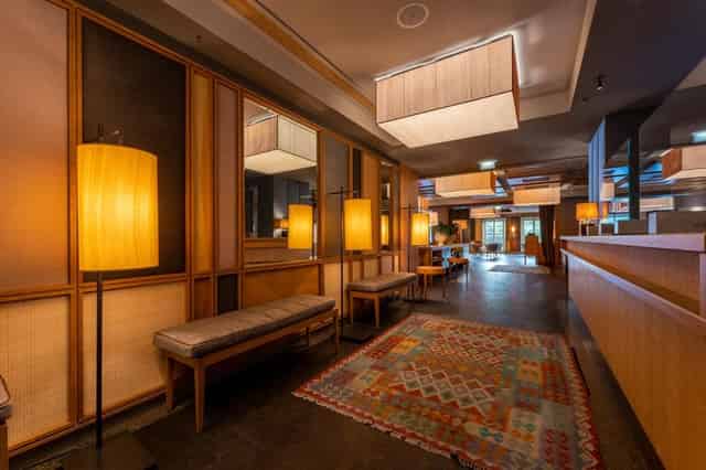 LOUIS Hotel