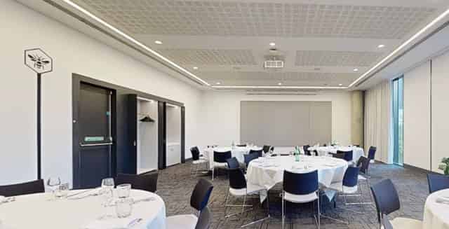 Meeting space & accomodation