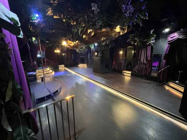 Soho Venue with Stage & Dressing Room