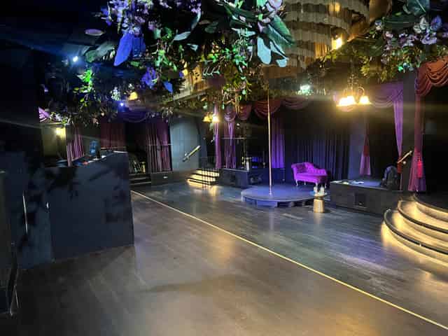 Soho Venue with Stage & Dressing Room