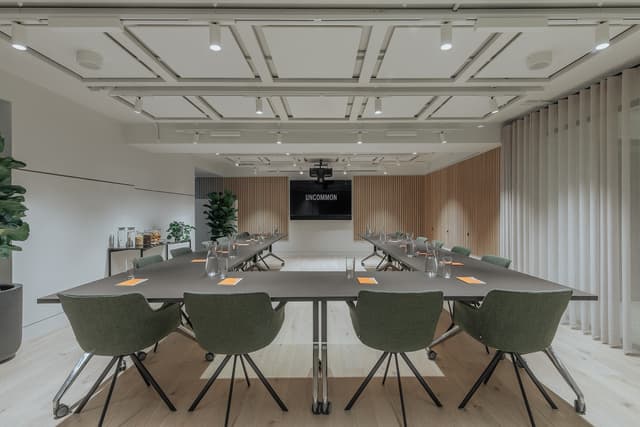 Flexible Board Space - Meeting Room 1