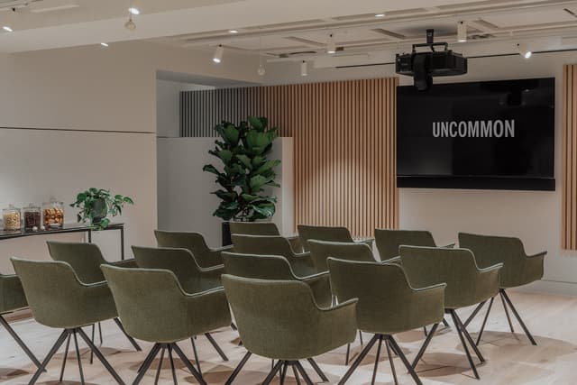 Flexible Board Space - Meeting Room 1