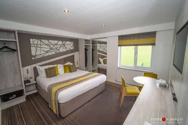 Holcombe Suite