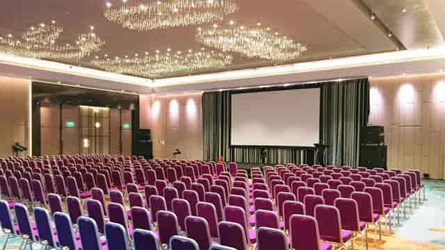 The Imperial Ballroom theater-style setup for corporate presentations and conferences in Brussels.