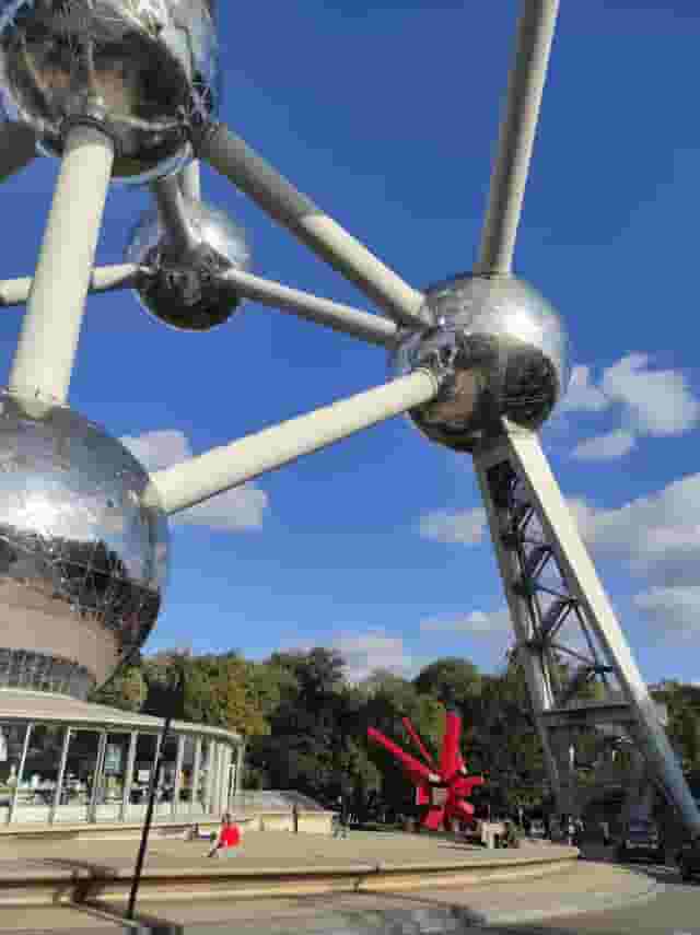 Lateral sphere