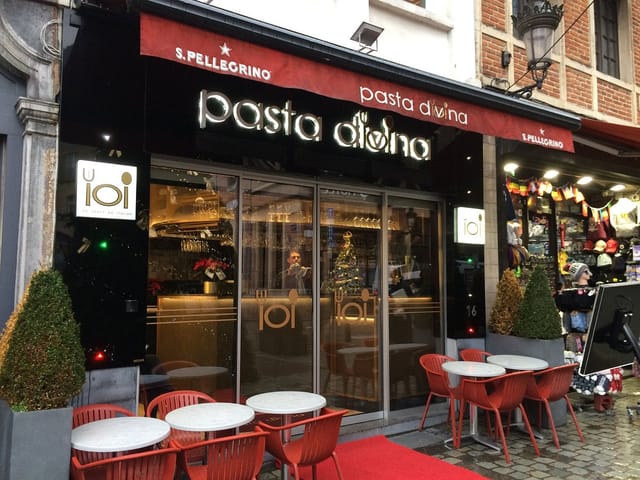 Maison du Luxembourg restaurant frontage for private event group buyouts and casual dining.