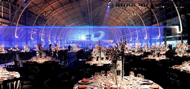 Banquet hall