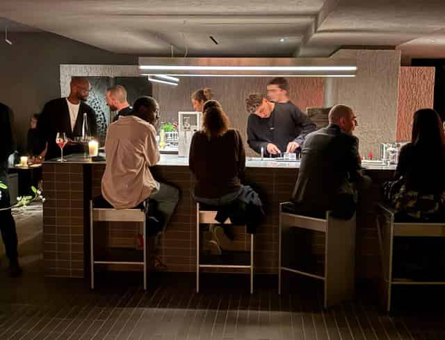 Lounge Bar